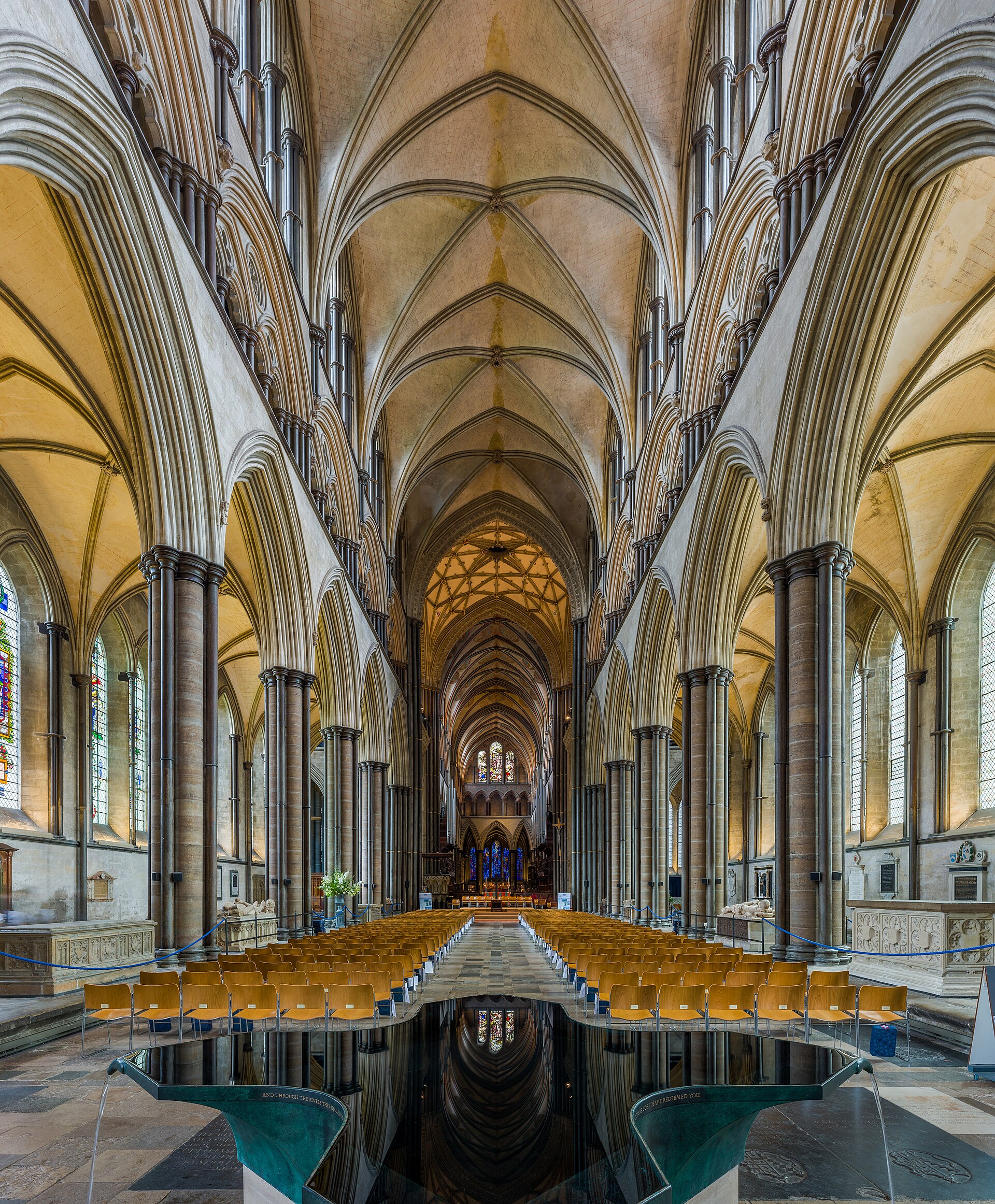 Exterior view of Salisbury Cathedral